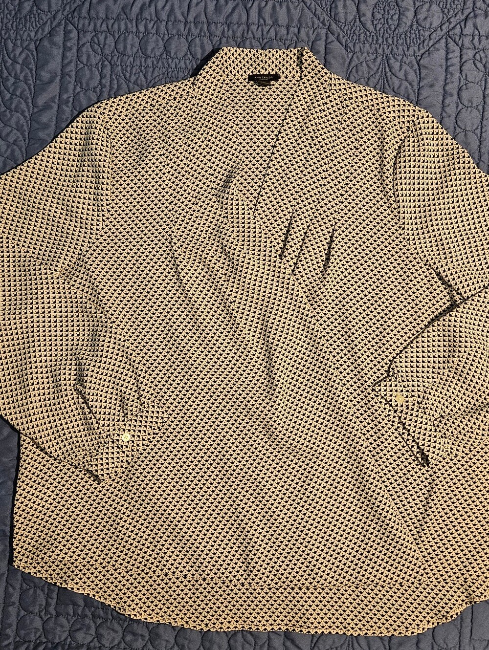 Ann Taylor Factory XL Black & Cream Geometric Print Button-Front Blouse